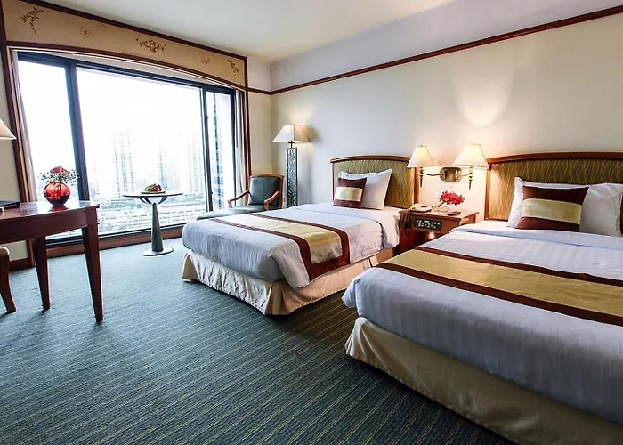 The Royal 4*