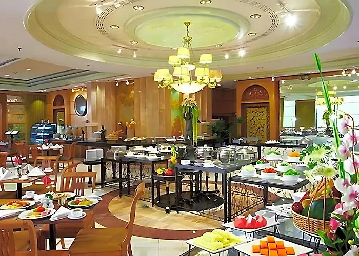 The Royal Hotel 4*