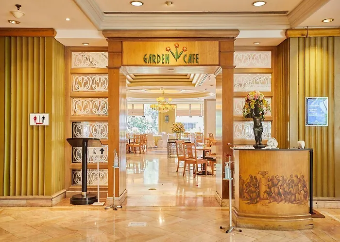 The Royal Hotel 4*