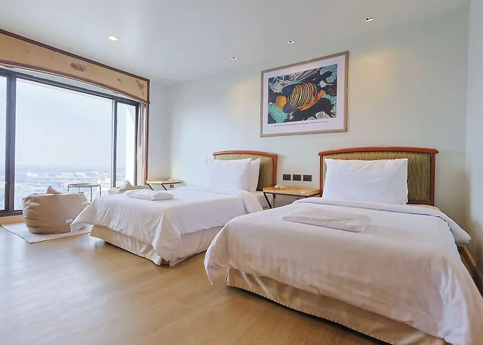 The Royal Hotel 4*