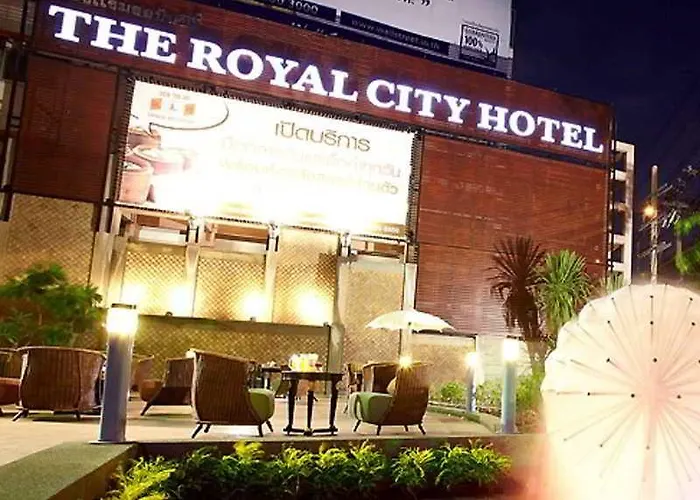 ホテル The Royal