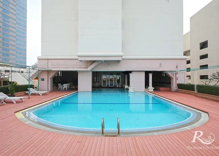 The Royal 4*